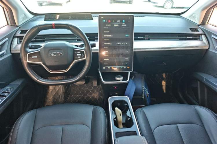 Used NETA V 2022 Chao 400 Lite Center Console