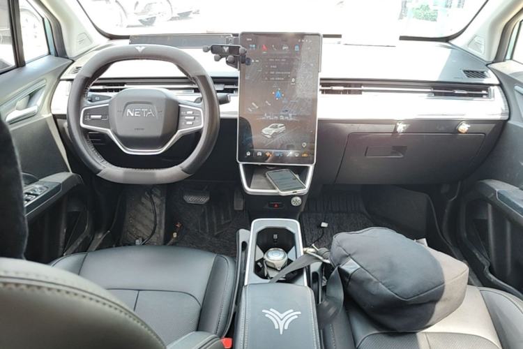 Used NETA V 2022 Chao 400 Lite Center Console