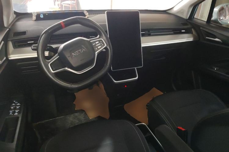 Used NETA V 2022 Chao 300 Lite Ternary Lithium Center Console