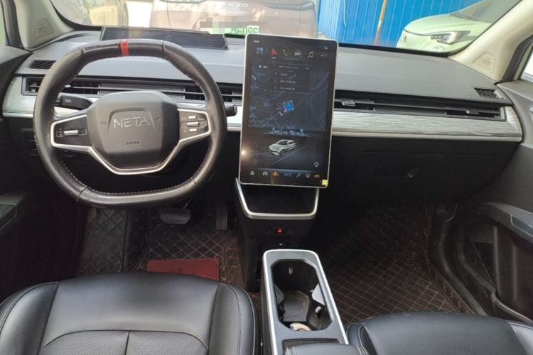 Used NETA V 2022 Chao 400 Lite Center Console