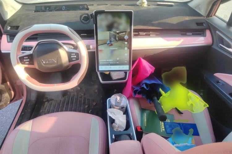 Used NETA V 2022 Chao 400 Lite Pink Custom Edition Center Console