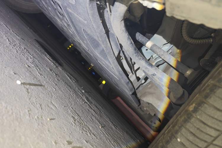 Used NETA V 2022 Pro Long-Range Smart Edition Chassis Front Left