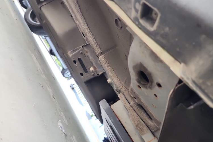 Used NETA V 2022 Chao 400 Lite Chassis Front Right