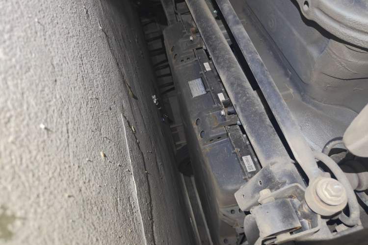 Used NETA V 2022 Pro Long-Range Smart Edition Chassis Rear Right