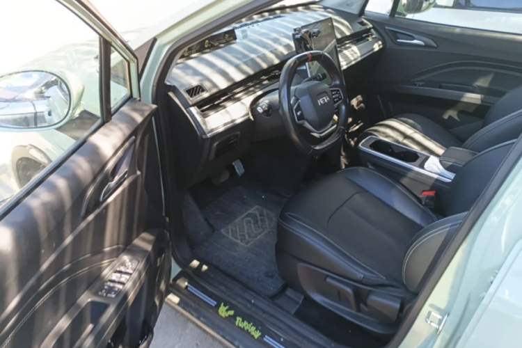 Used NETA V 2022 Chao 400 Lite Driver Seat