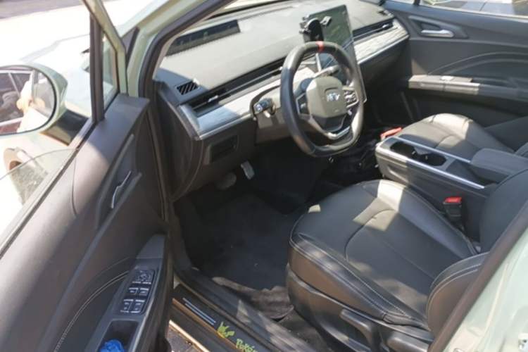 Used NETA V 2022 Chao 400 Lite Driver Seat