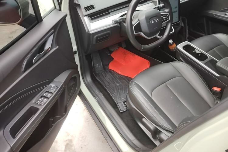 Used NETA V 2022 Chao 300 Lite Ternary Lithium Driver Seat