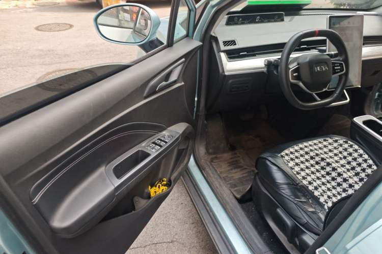 Used NETA V 2022 Chao 400 Lite Driver Seat