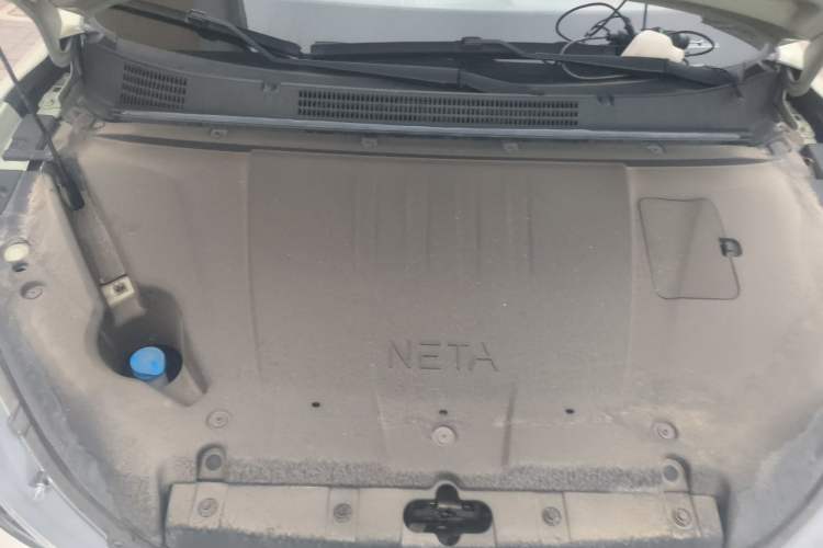 Used NETA V 2022 Chao 300 Lite Lithium Iron Phosphate Engine Bay