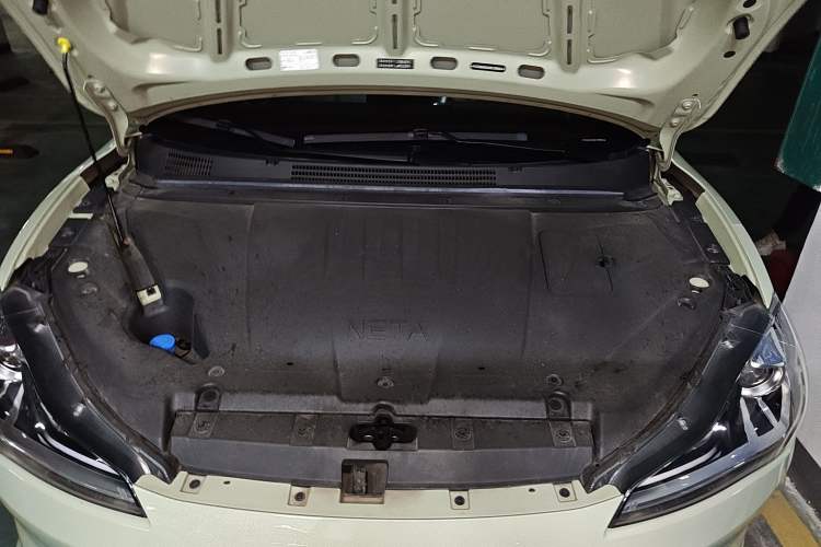 Used NETA V 2022 Chao 400 Lite Engine Bay