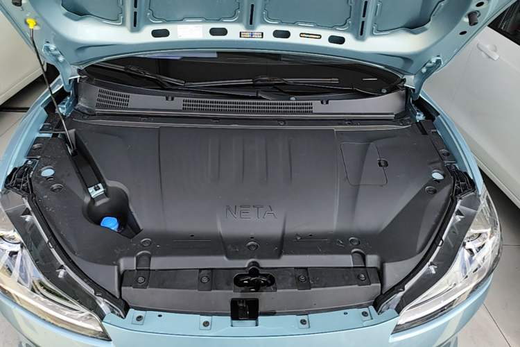 Used NETA V 2022 Pro Long-Range Smart Edition Engine Bay