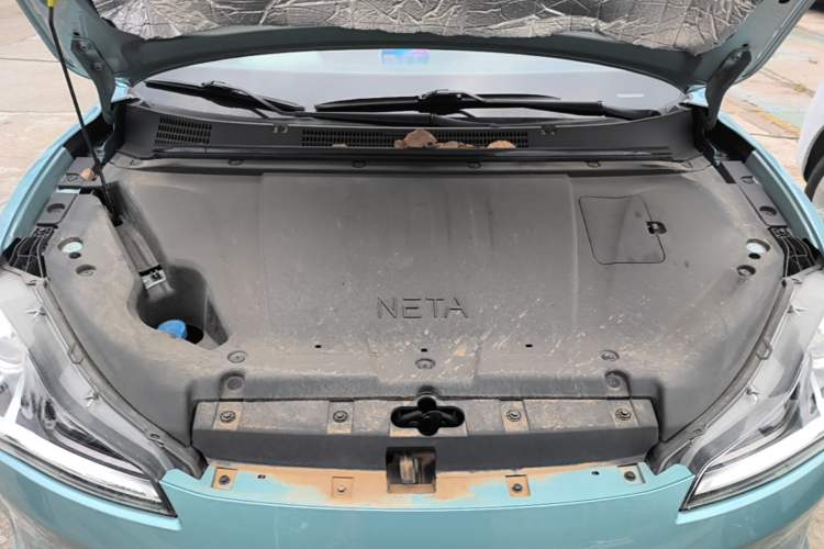 Used NETA V 2022 Chao 400 Lite Engine Bay