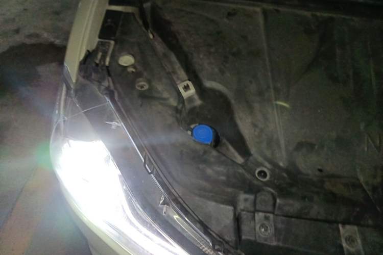 Used NETA V 2022 Chao 400 Lite Engine Bay Right