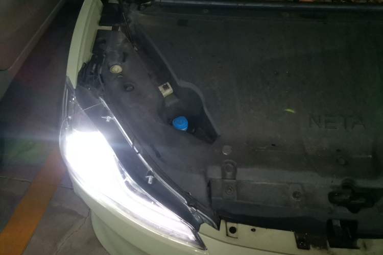 Used NETA V 2022 Chao 400 Lite Engine Bay Right