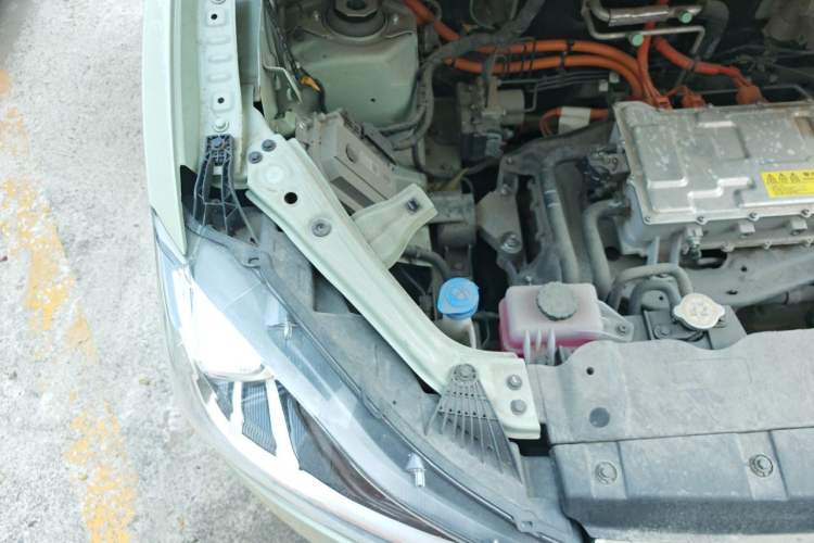 Used NETA V 2022 Chao 400 Lite Engine Bay Right