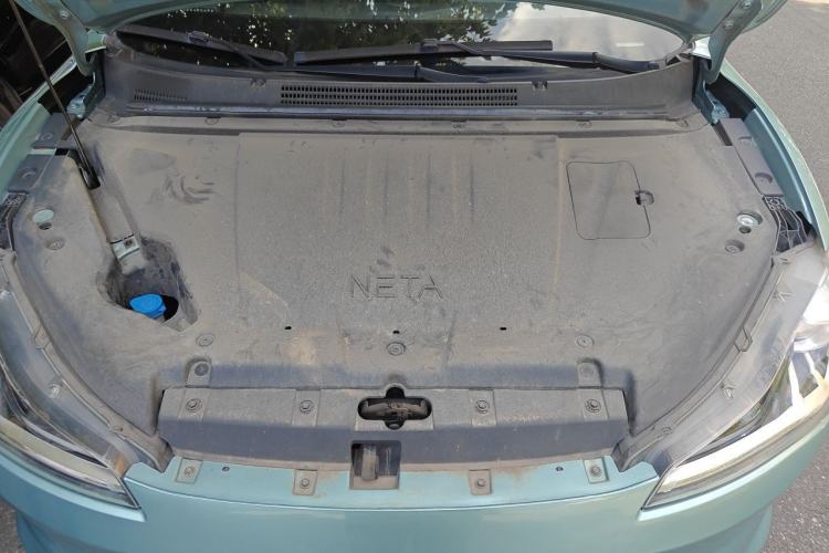 Used NETA V 2022 Chao 400 Industry Custom Edition Engine Bay
