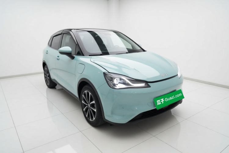Used NETA V 2022 Pro Long-Range Smart Edition Front Right 45 Deg
