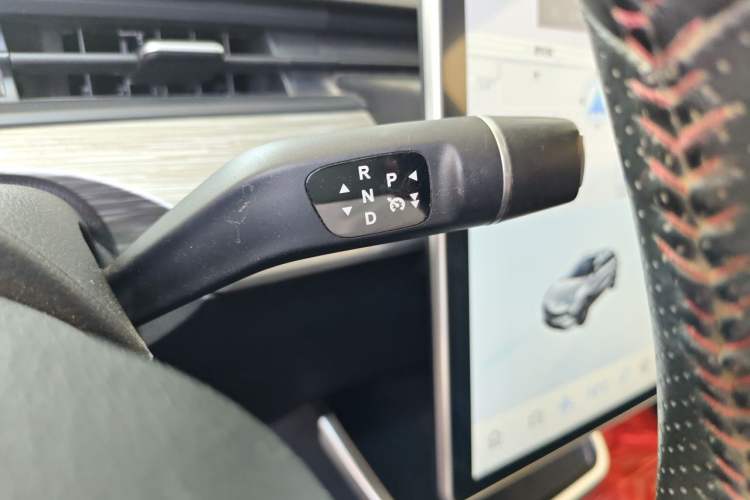 Used NETA V 2022 Chao 400 Lite Gear Lever