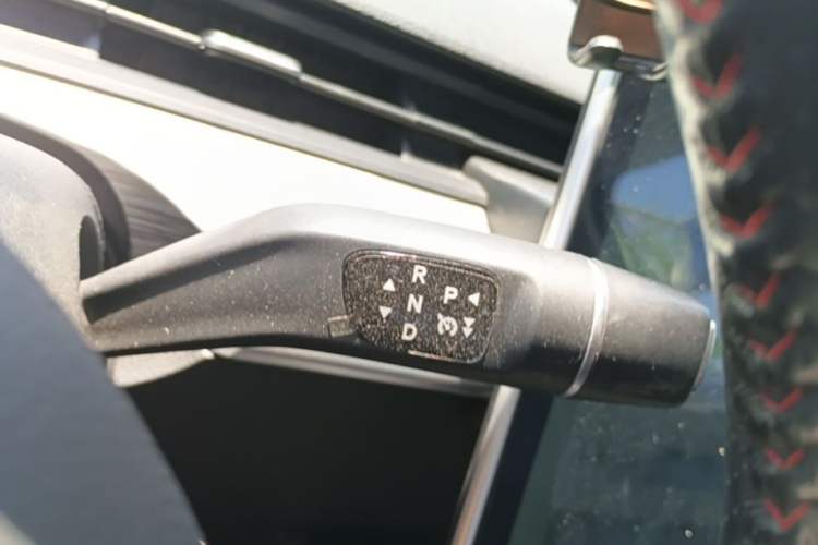 Used NETA V 2022 Chao 400 Lite Gear Lever