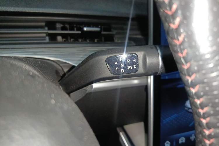 Used NETA V 2022 Chao 400 Lite Gear Lever