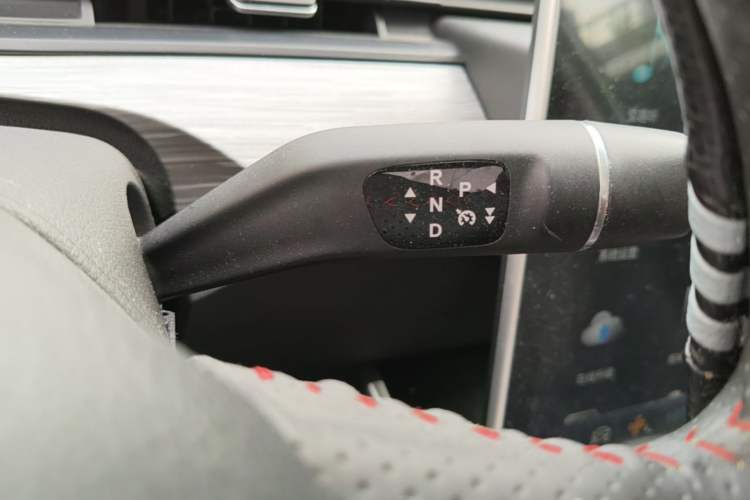 Used NETA V 2022 Chao 400 Lite Gear Lever