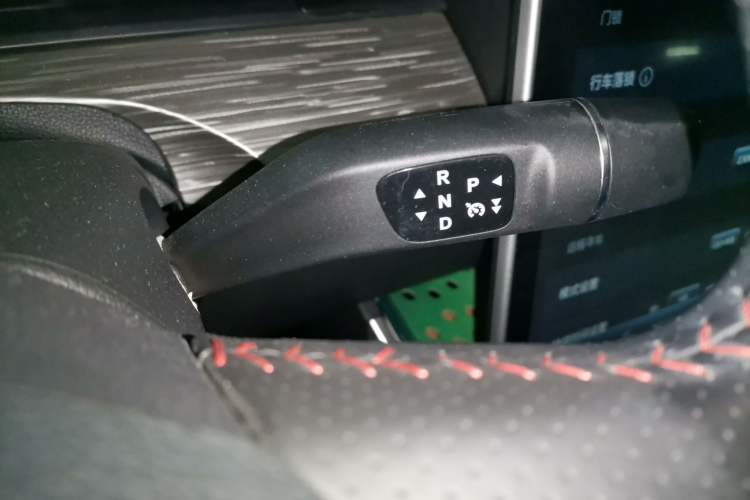 Used NETA V 2022 Chao 400 Lite Gear Lever