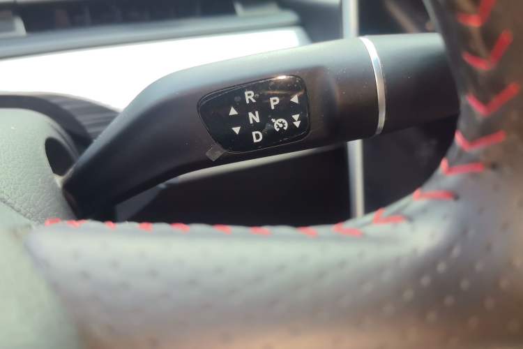 Used NETA V 2022 Chao 400 Lite Gear Lever