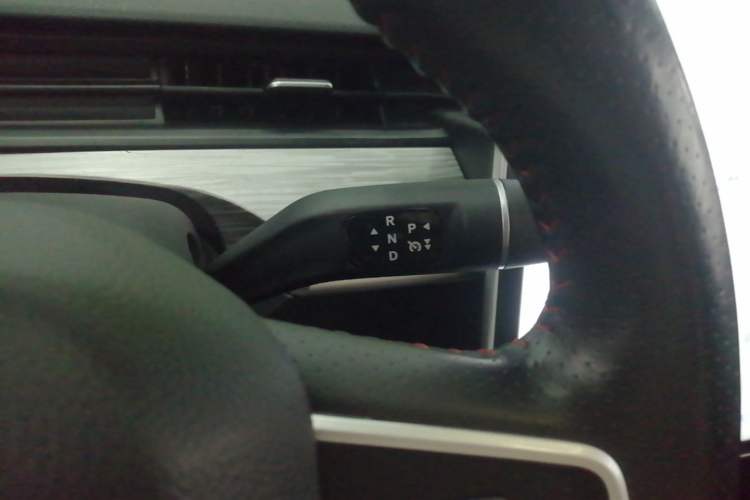 Used NETA V 2022 Chao 400 Lite Gear Lever