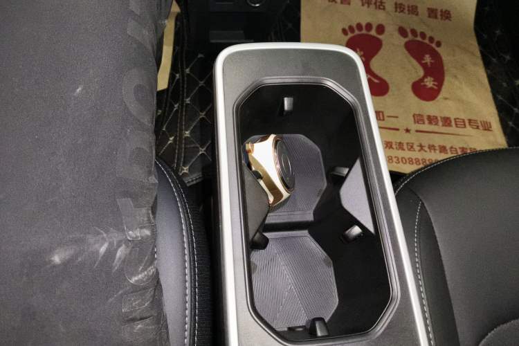Used NETA V 2022 Chao 400 Lite Gear Lever