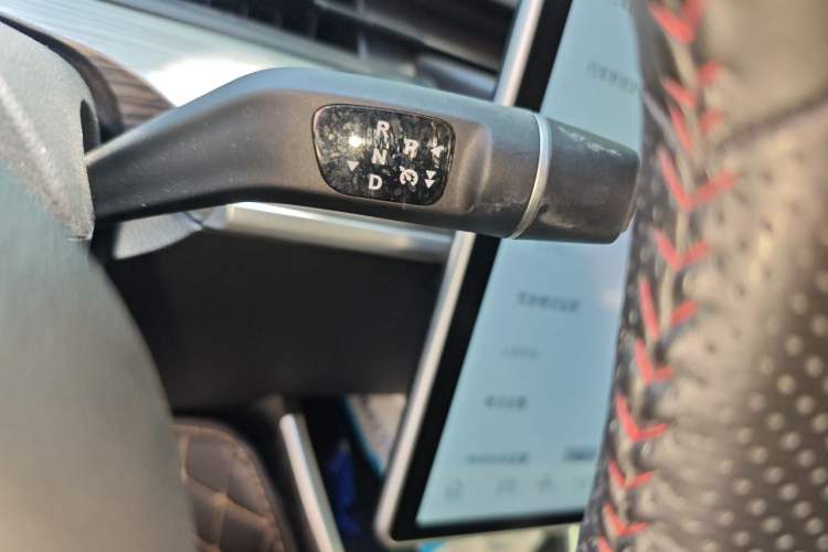 Used NETA V 2022 Chao 400 Lite Gear Lever
