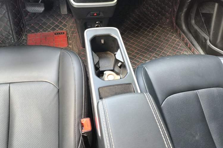 Used NETA V 2022 Chao 400 Lite Gear Lever