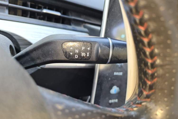 Used NETA V 2022 Chao 400 Lite Gear Lever
