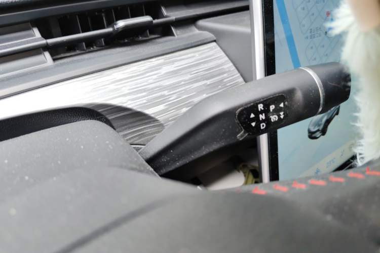 Used NETA V 2022 Chao 400 Lite Gear Lever