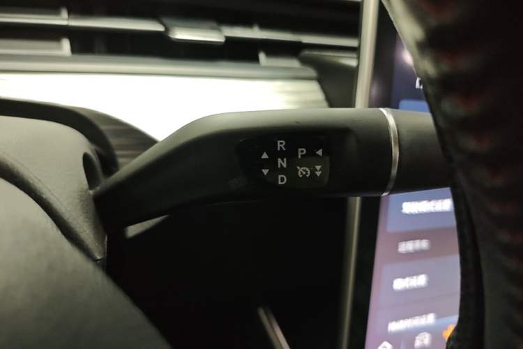 Used NETA V 2022 Chao 400 Lite Gear Lever