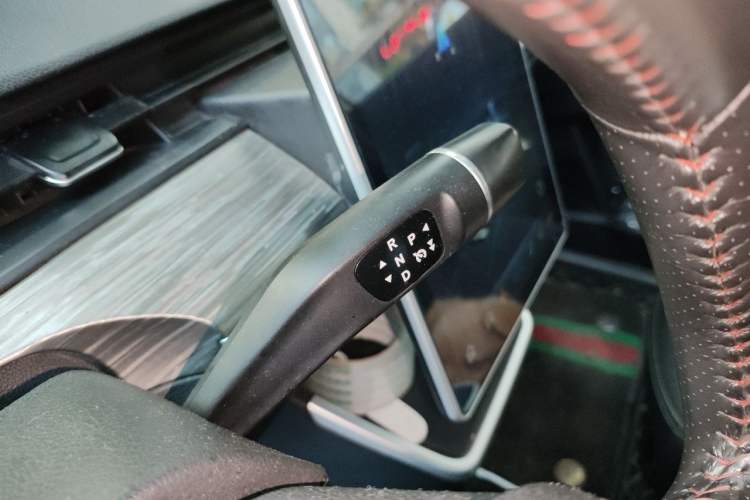 Used NETA V 2022 Chao 400 Lite Gear Lever