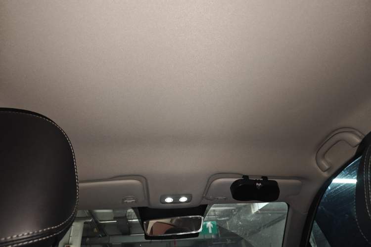 Used NETA V 2022 Chao 400 Lite Headliner