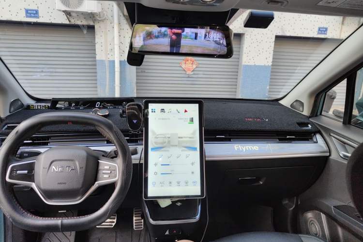 Used NETA V 2022 Chao 400 Lite Headliner