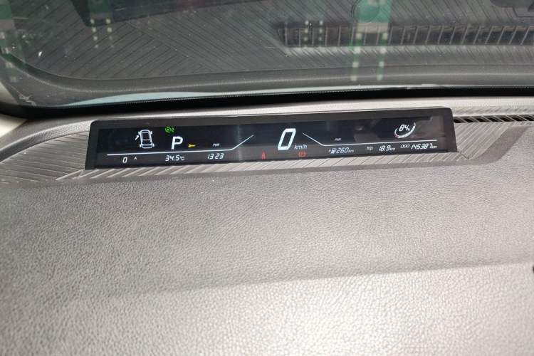 Used NETA V 2022 Chao 300 Lite Ternary Lithium Instrument Cluster