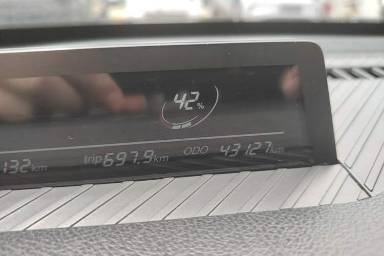 Used NETA V 2022 Chao 300 Lite Ternary Lithium Instrument Cluster