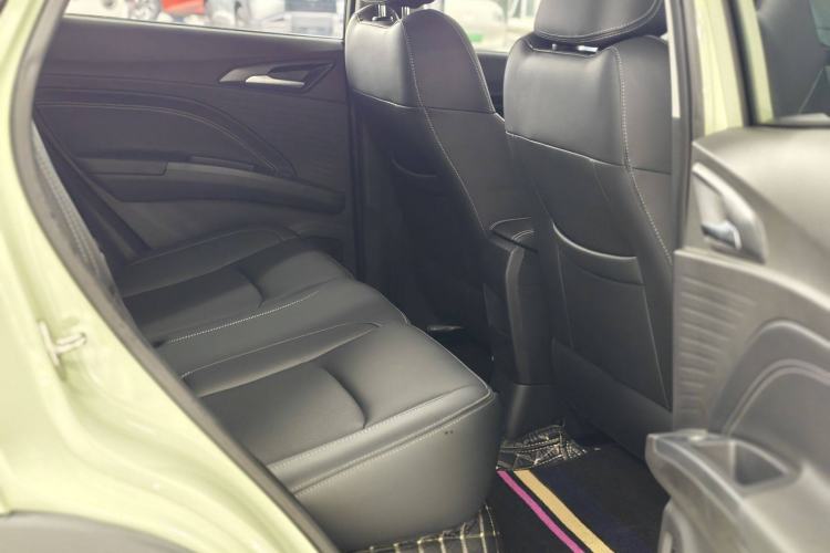 Used NETA V 2022 Chao 400 Lite Interior 3