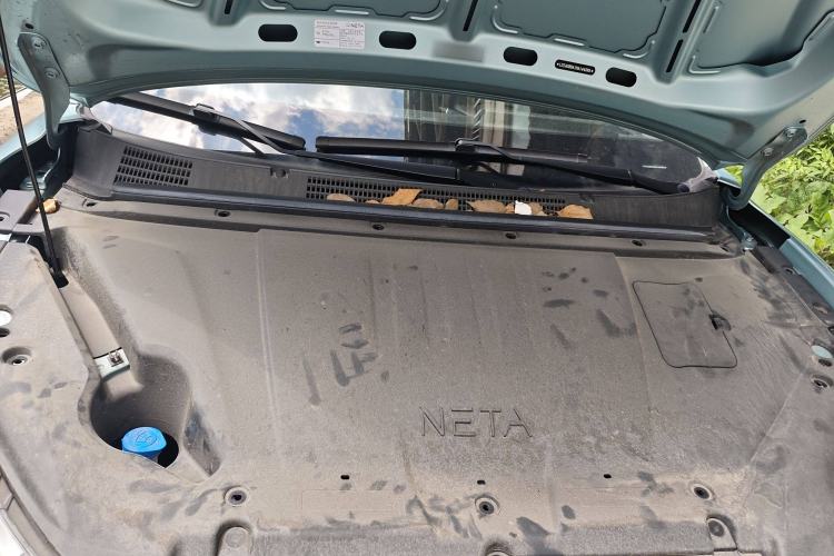 Used NETA V 2022 Chao 300 Lite Lithium Iron Phosphate Interior 8