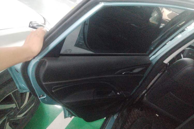 Used NETA V 2022 Chao 400 Lite Interior 8