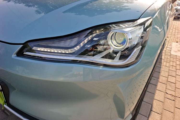 Used NETA V 2022 Chao 400 Lite Left Front Headlight