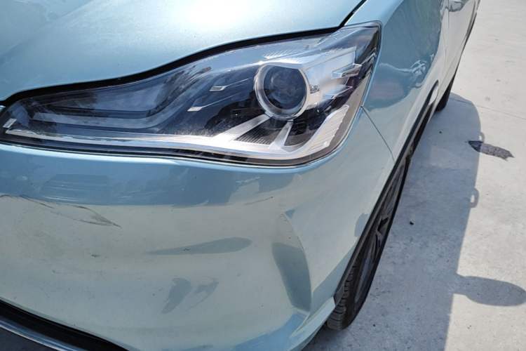 Used NETA V 2022 Chao 400 Lite Left Front Headlight