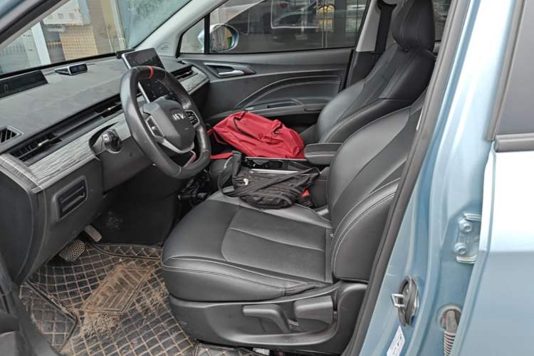 Used NETA V 2022 Chao 400 Lite Left Front Seat