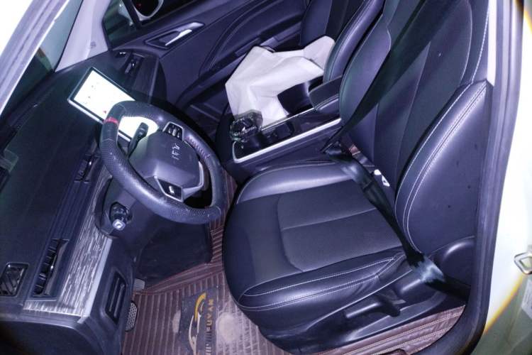 Used NETA V 2022 Chao 400 Lite Left Front Seat