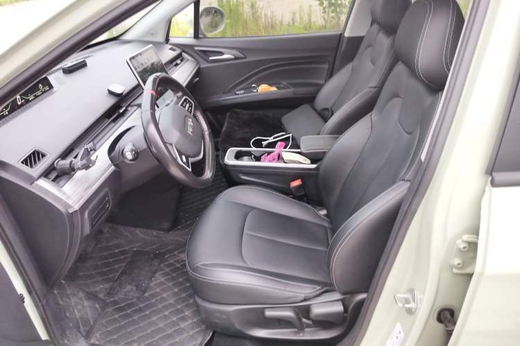 Used NETA V 2022 Chao 400 Lite Left Front Seat