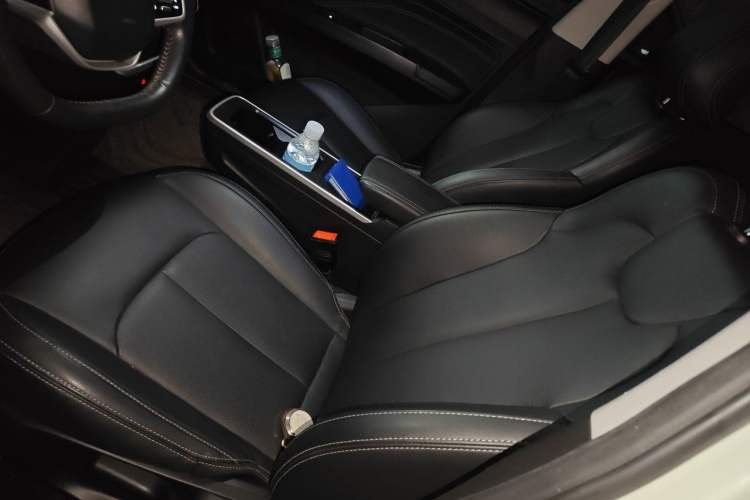 Used NETA V 2022 Chao 400 Lite Left Front Seat