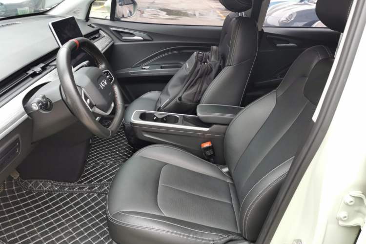 Used NETA V 2022 Chao 400 Lite Left Front Seat