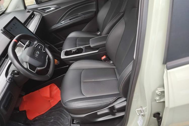 Used NETA V 2022 Chao 300 Lite Ternary Lithium Left Front Seat